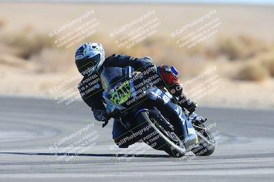 media/Jan-10-2025-CVMA Friday Practice (Fri) [[489e0da257]]/Group 4 and Trackday/Session 4 (Turn 16)/